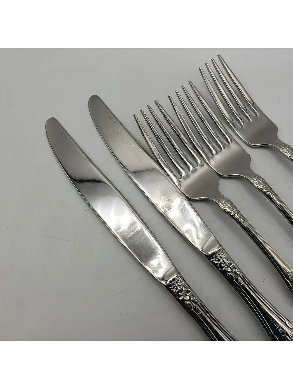 Oneida WORDSWORTH Stainless Flatware Dinner Knife & Forks Set of 5 Glossy